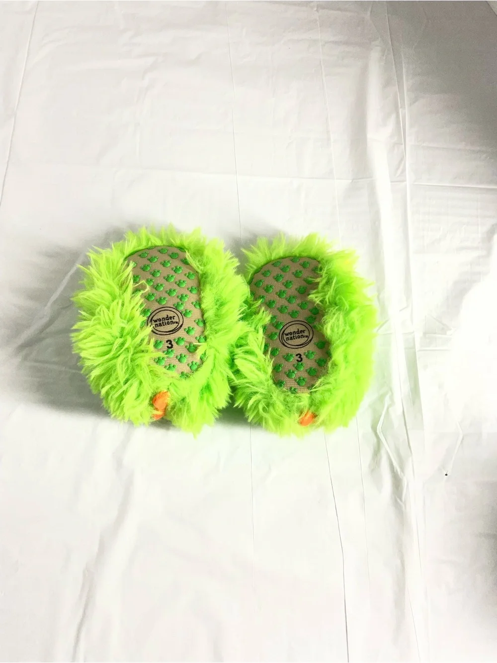 wonder nation Neon Green and Orange Fuzzy Monster Slippers. Size 2  and size 3.